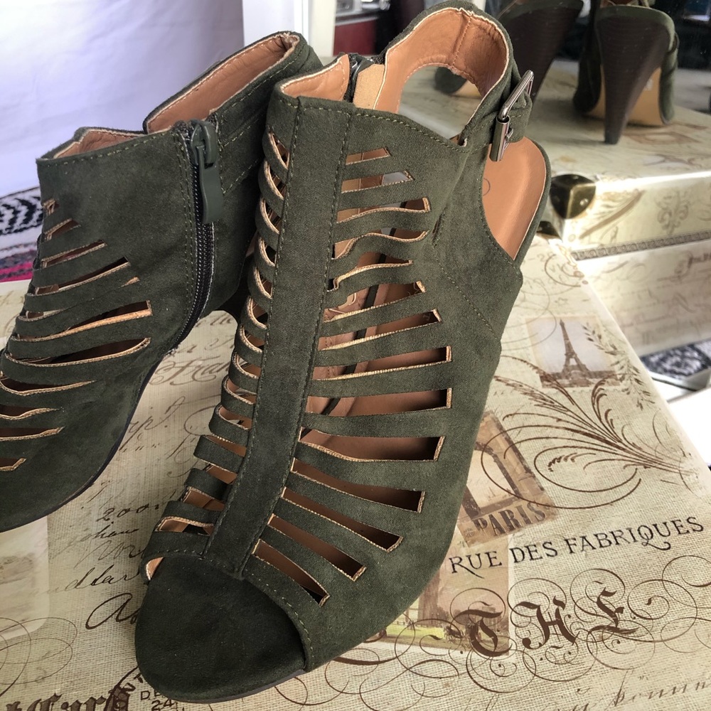 Olive green sandal.